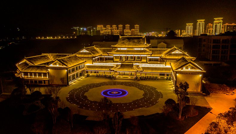 巅峰国际官网-钻营健全,你我一路成长